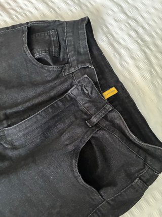 Pantalón campana negro