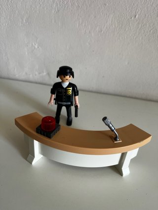 Playmobil Policía con Mesa y Micrófono