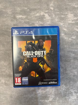PS4 (PlayStation 4) Negra + Mando