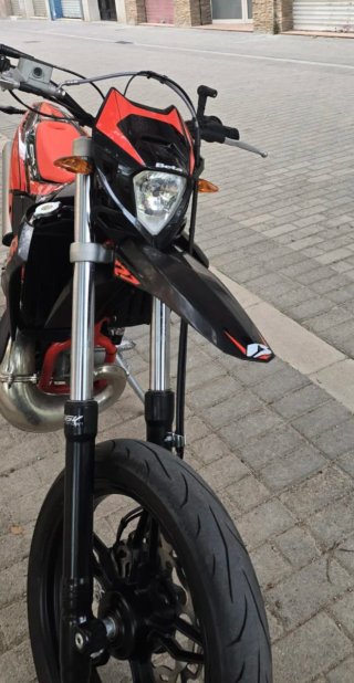 Beta RR Motard 2T 50 Sport  ***MENOS DE 300 KM***