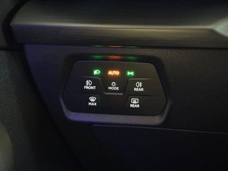 Cupra Formentor 1.4 E-HYBRID 150KW 204CV DSG.- " IMPECABLE ".- " NACIONAL " .-" MUY EQUIPADO ".-" GARANTÍA CON COBERTURA EUROPEA ".-" ETIQUETA CERO EMISIONES ".-
