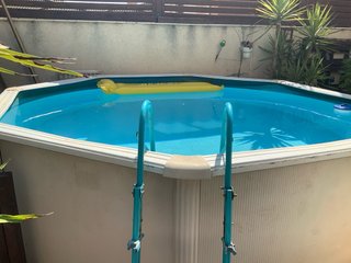 Piscina rigida de 350 metros de diámetro y 120 alt