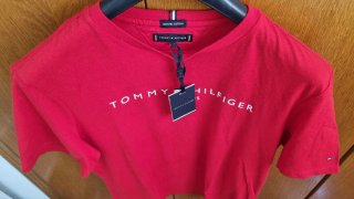 Camiseta Tommy Hilfiger Roja Talla 176 Niño