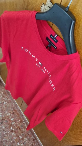 Camiseta Tommy Hilfiger Roja Talla 176 Niño