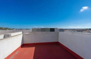 Se vende fantástico piso, amplio y luminoso.