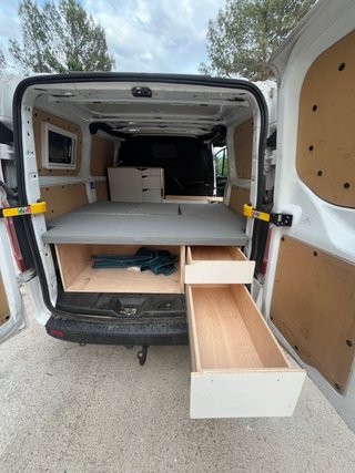 Mueble camper convertible para Furgoneta camper.