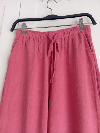 Pantalón lino Stradivarius