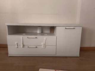 Mueble TV blanco con almacenaje