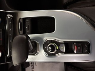 Renault Espace Initiale Paris Energy dCi 118kW TT EDC