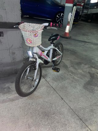 Bicicleta Orbea infantil blanca y rosa