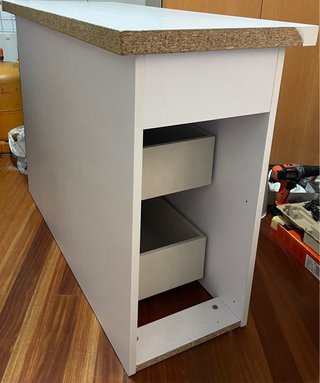 Cabecero con cajoneras grandes