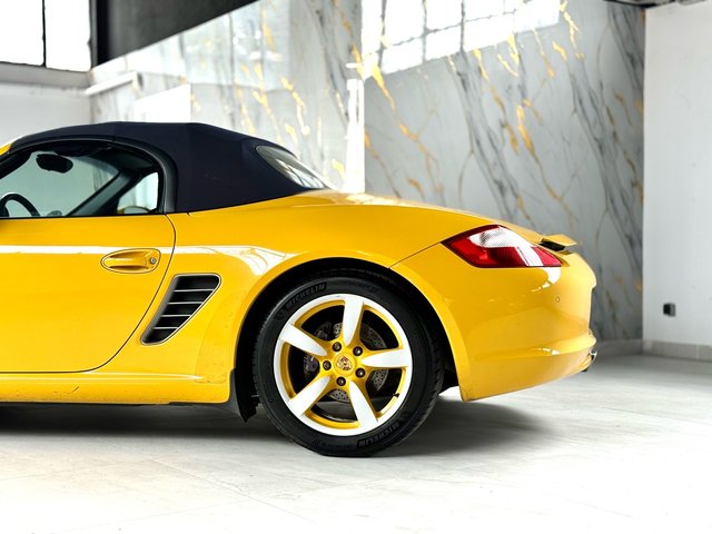 Porsche Boxster -