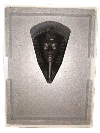 Escultura Tutankamón Metal y Piedra
