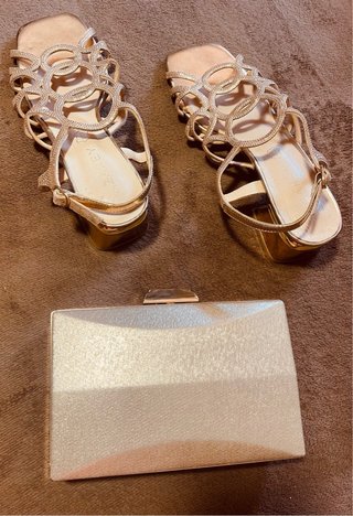Zapatos, bolso y cinturón