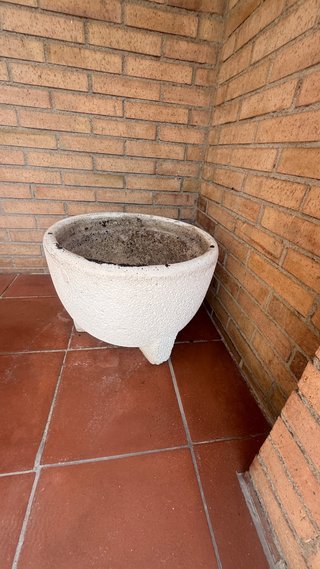 Macetero exterior de piedra artificial (hormigón)