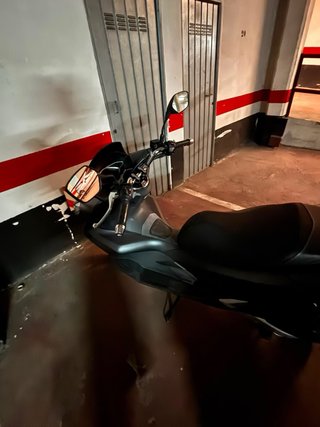 Honda PCX 125cc Negra/Gris