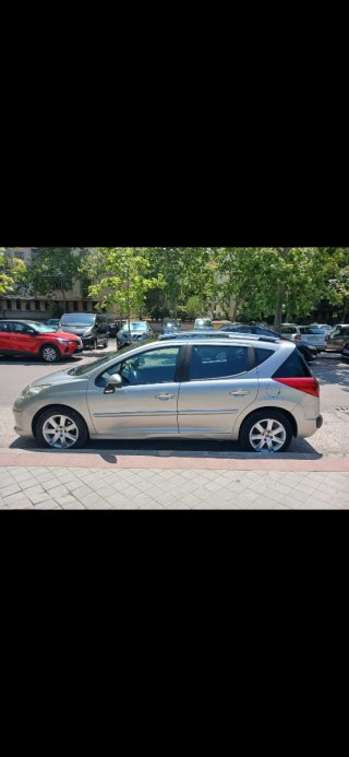 Peugeot 207 2009