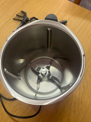 Thermomix Friend con vaso y accesorios