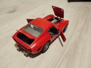 Ferrari GTO 1/18