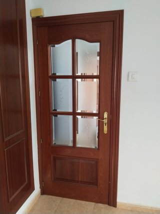 Conjunto de 4 puertas, precio negociable.
