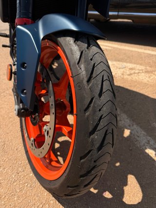 KTM 125 DUKE 1800km Carnet de conducir tipo B