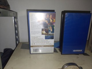 Lote Cintas VHS: Titanic, Coches clásicos y Motos