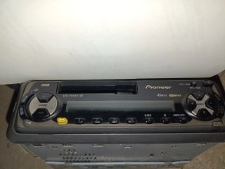 Radio cassette Coche Pioneer KEH-P4010R