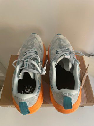 Zapatillas Asics Novablast 5