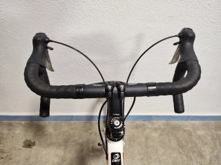 Bicicleta de carretera MMR