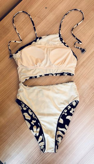 Trikini estampado flores