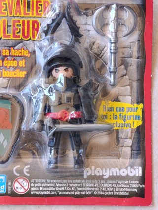 Playmobil Caballero Ladrón con Hacha y Escudo