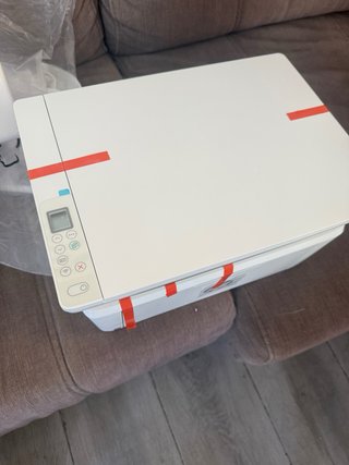 Impresora HP LaserJet MFP M140w totalmente nueva