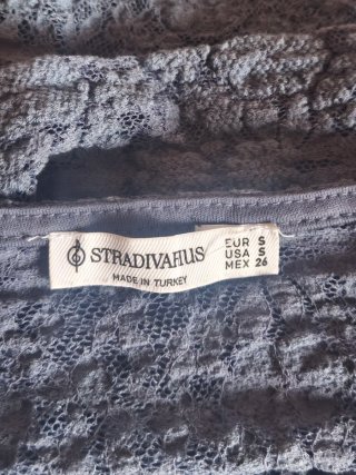 Top Stradivarius gris talla S