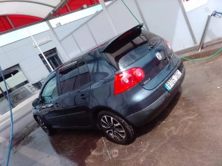 Volkswagen Golf 2004