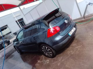 Volkswagen Golf 2004