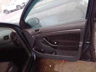 Volkswagen Golf 2004