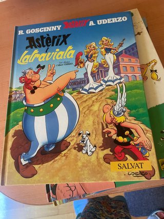 Lote de 30 cómics de Astérix y Obélix