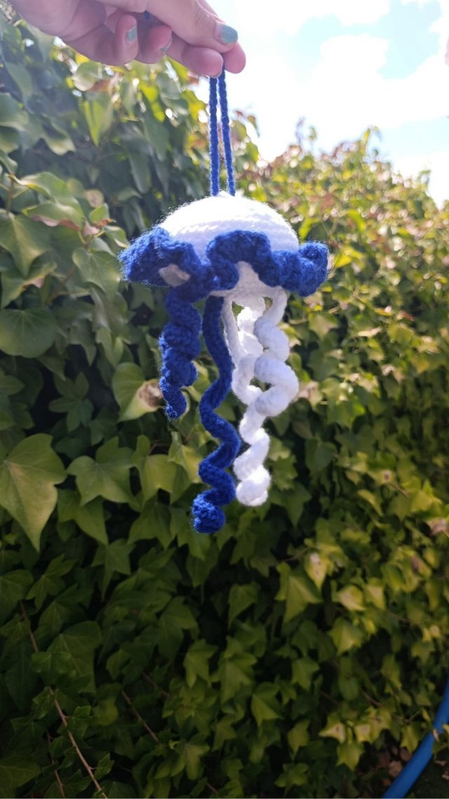 Medusa de crochet hecha a mano