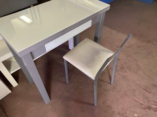 Mesa y Silla Cocina Cristal y Metal