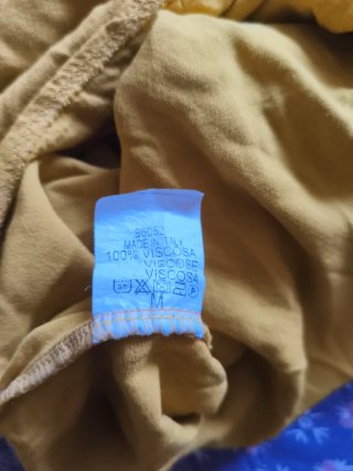 Vestido mini de verano amarillo