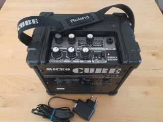 Amplificador Roland Micro Cube
