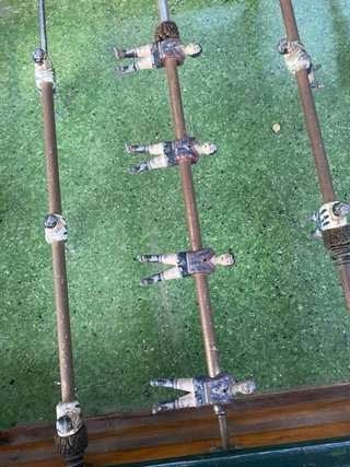 Futbolín de bar automático