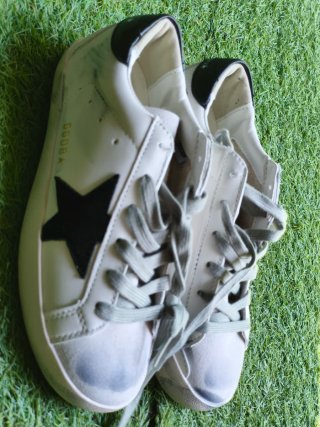 Zapatillas Golden Goose Superstar Negras y Blancas