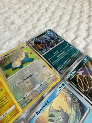 Lote 15 Cartas Pokémon TCG Holo Brillantes