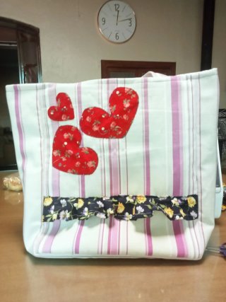 Bolsa de trozos de telas,echa a mano
