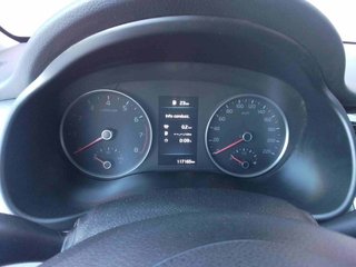 KIA Stonic HIBRIDO ETIQUETA ECO - EN OFERTA!!!