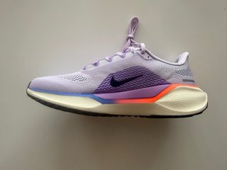 Zapatillas Nike Air Zoom Pegasus 41, talla 40.