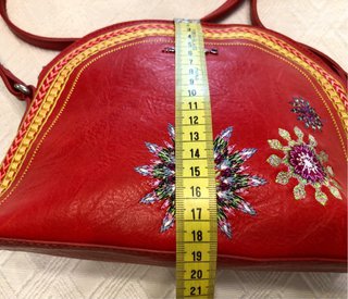 Bolso Desigual Rojo Bordado Multicolor