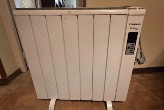 Emisor térmico Taurus Dubai 900W  Bajo consumo.