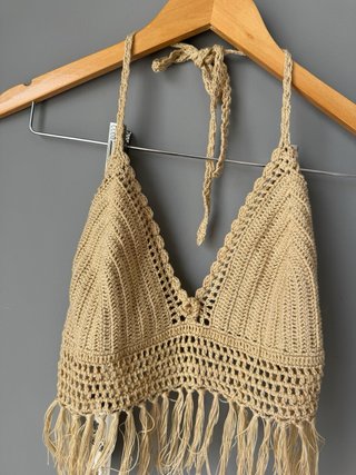 Top crochet con flecos